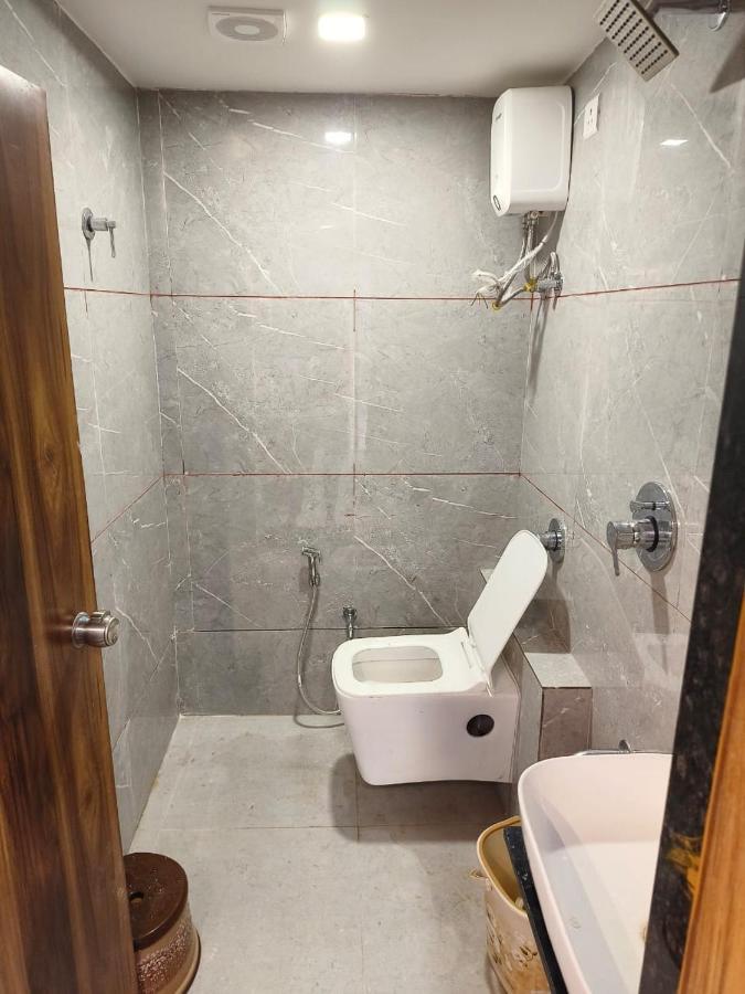 Hotel Ozone,아흐메다바드 외부 사진
