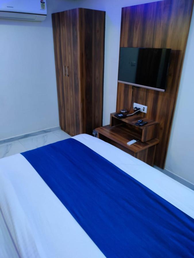 Hotel Ozone,아흐메다바드 외부 사진