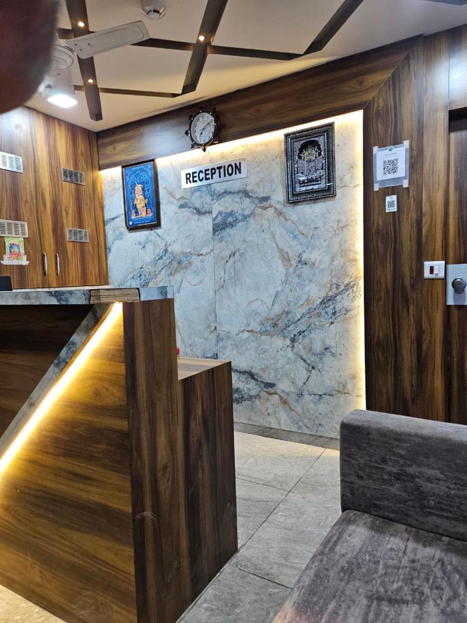 Hotel Ozone,아흐메다바드 외부 사진