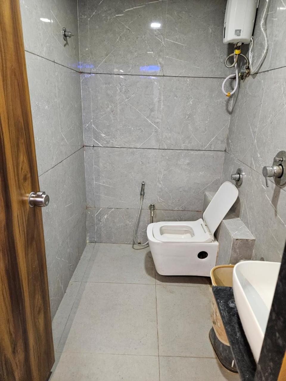 Hotel Ozone,아흐메다바드 외부 사진